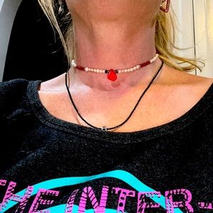 AAA quality real corals and real pearl choker. AAA quality uncut real saphires